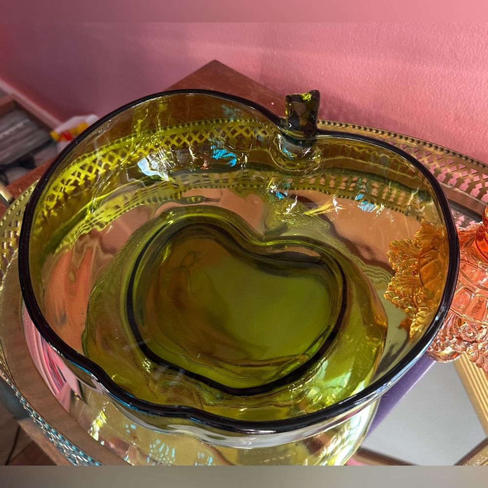 1970's Hazel Atlas Granny Smith Green Glass 11" Large Apple Serving Bowl